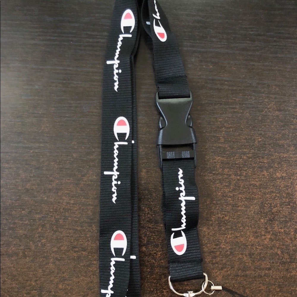 2 lanyards fila & champion
